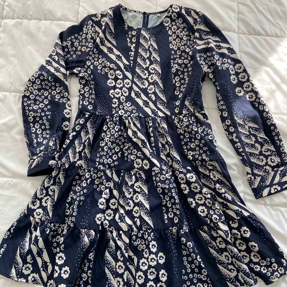 Shein long sleeve dress M